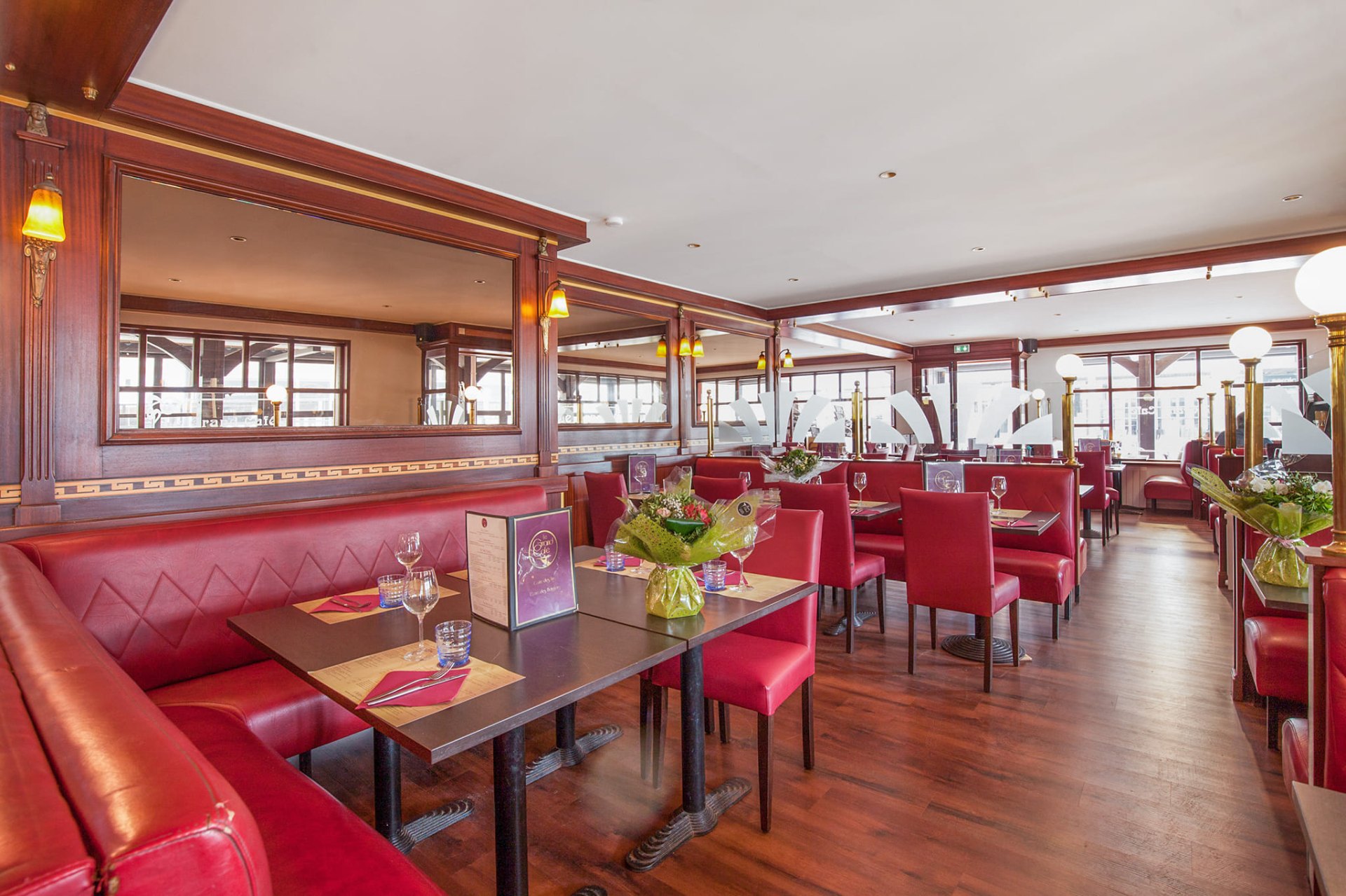 Le Grand Café